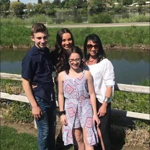 Meet your Posher, Brooke